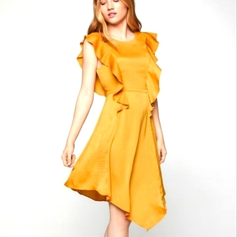BCBG GENERATION GOLDEN ROD Asymmetrical Mini Dress Size 10